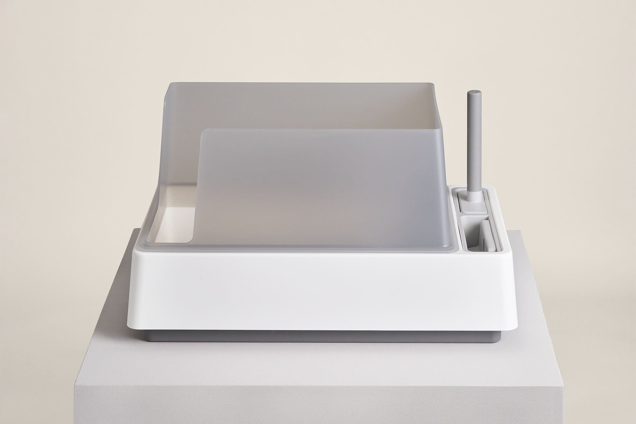 tuft + paw Cove Litter Box